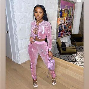 Shane Justin Runway 2 piece